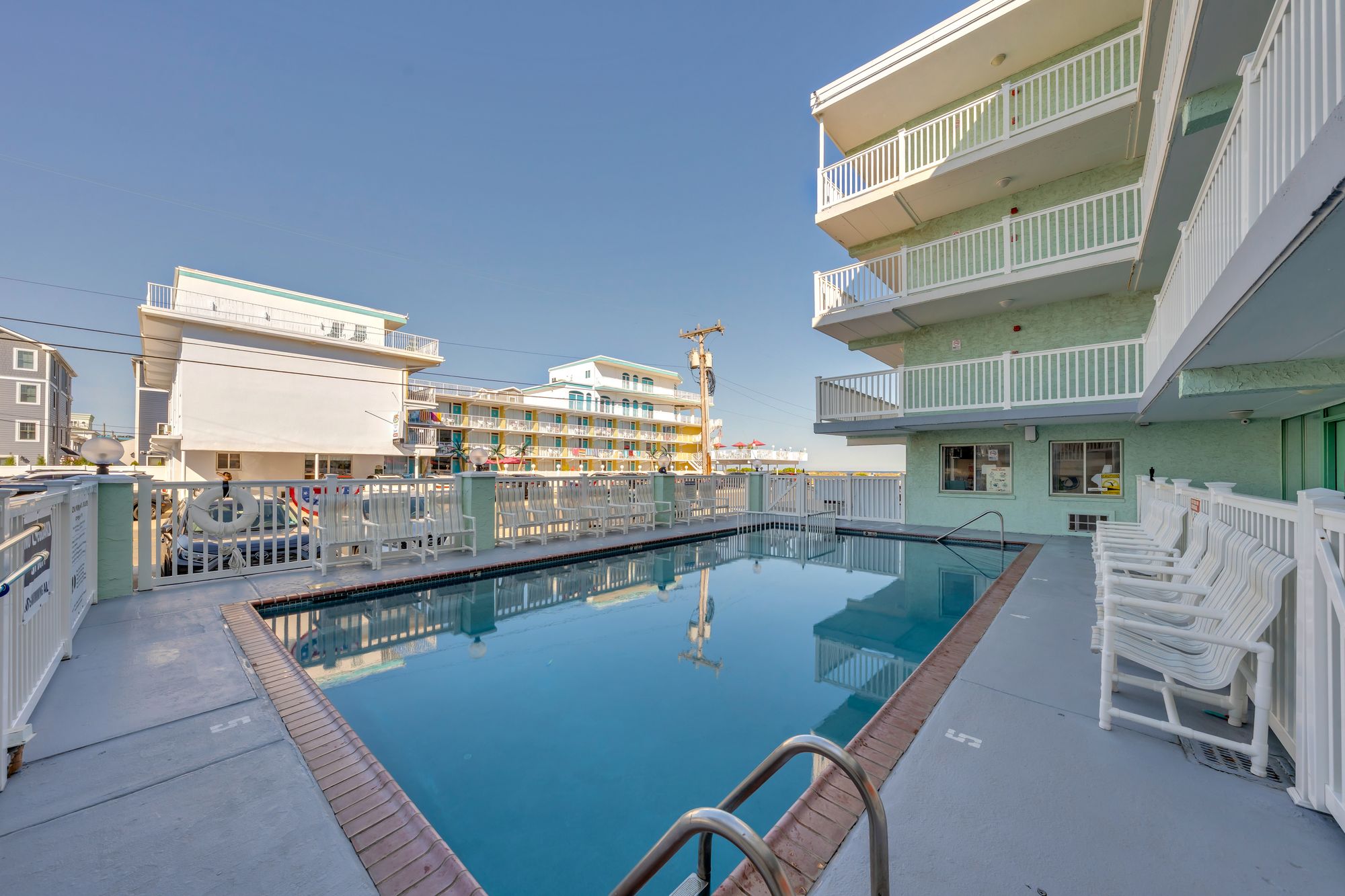 Four Winds pool and building balconies